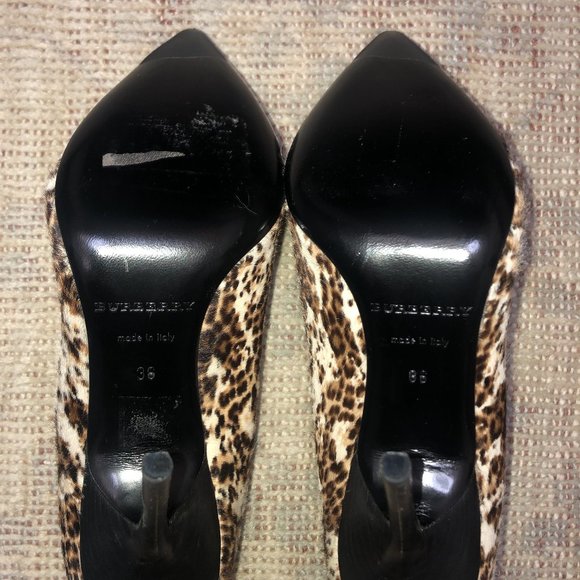 Burberry Pony 3 1/2 " Heel - Picture 4 of 6
